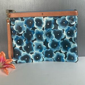 Grungier Italian wristlet Clutch  ITALY